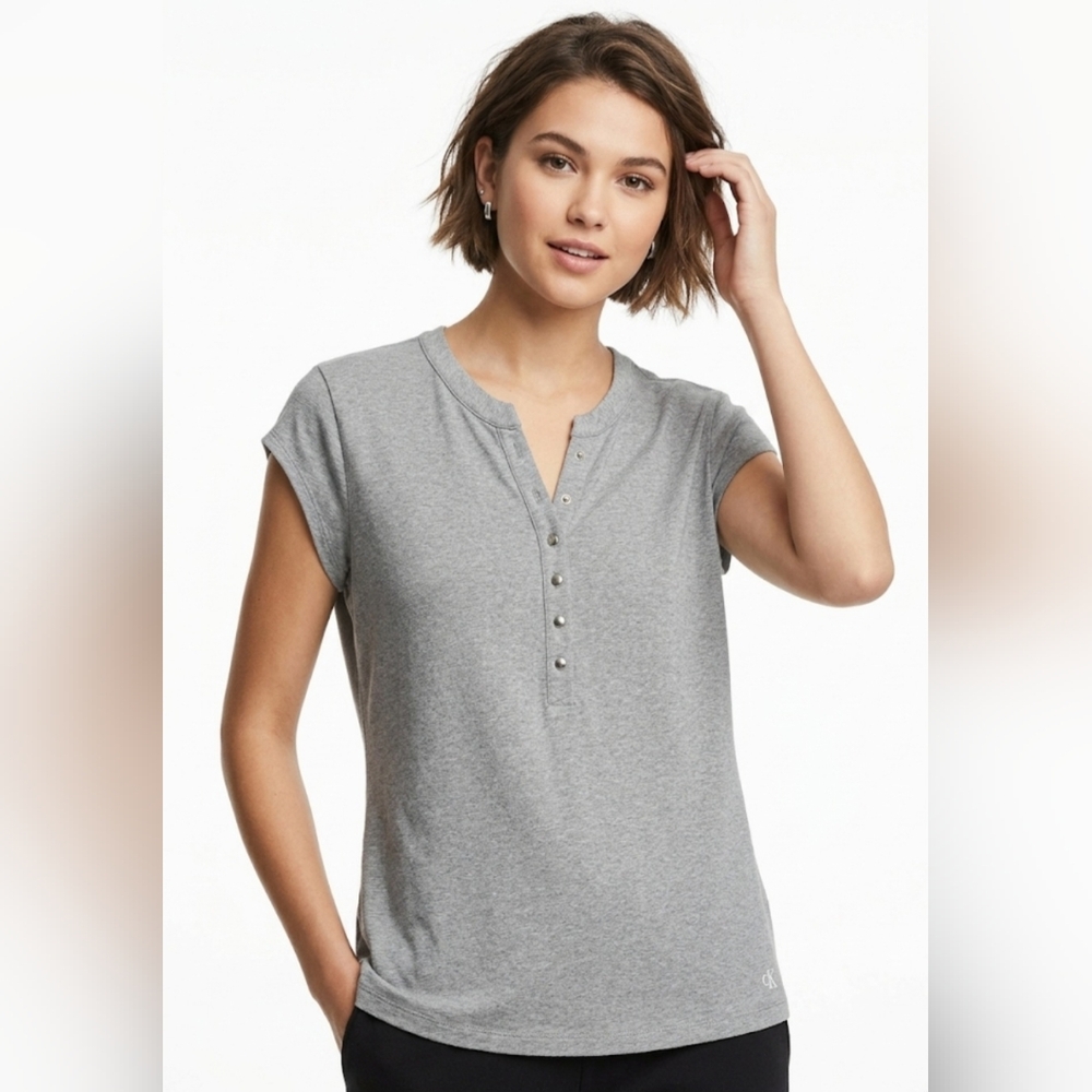 ✨️Calvin Klein Heather Grey Snap Henley Top | Size XL✨️